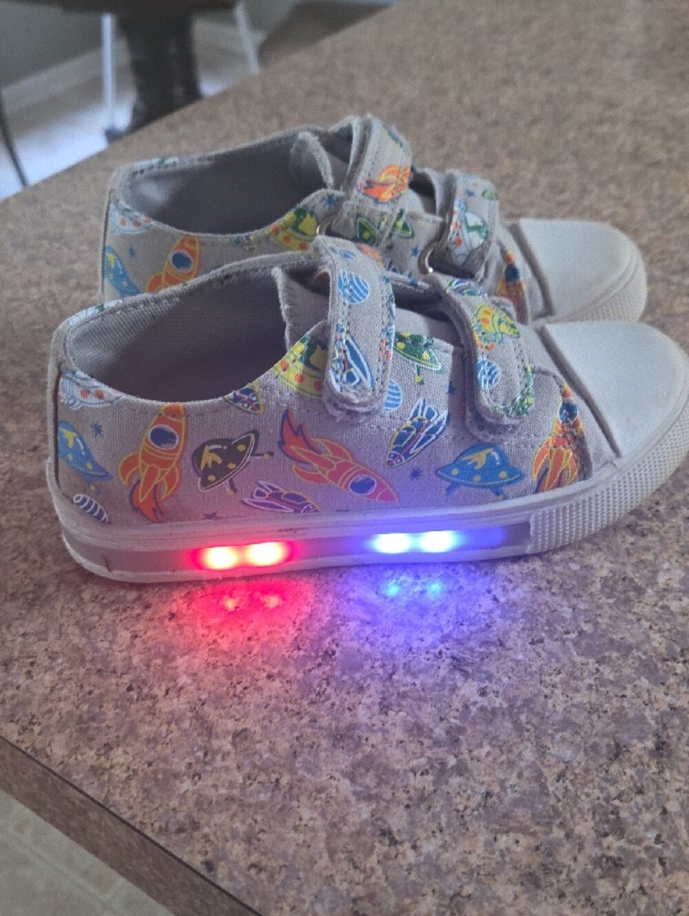 Kids Grey Canvas Light Up Sneakers with Colorful Space Print - Picture 3 of 5